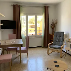 Aire - Centro - Mascotas Sí - Sólo Adultos , Palafrugell España